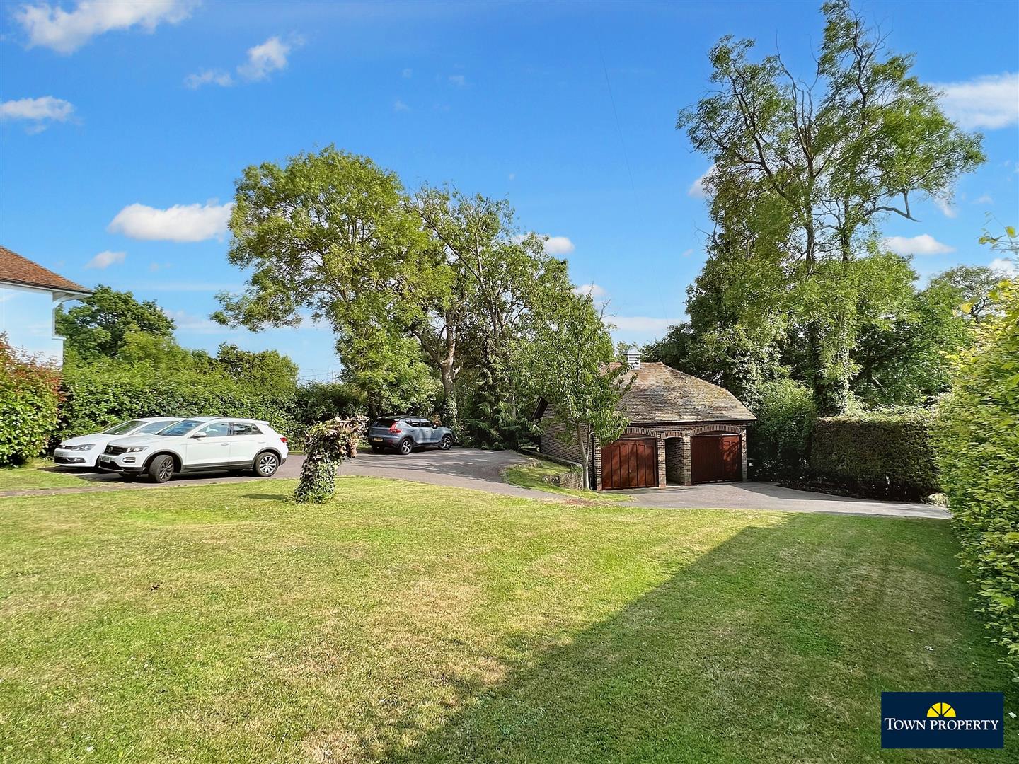 Property Details for Rattle Road Westham BN24 5DJ Town Property